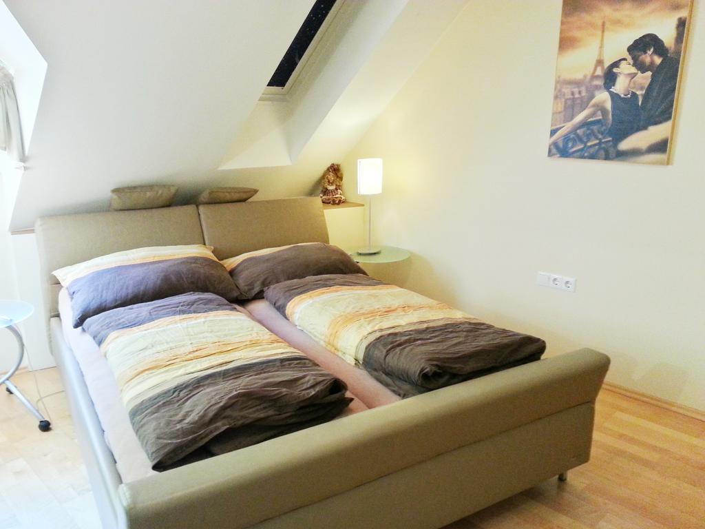Gaestehaus Zur Schoenen Aussicht Spitz an der Donau Quarto foto